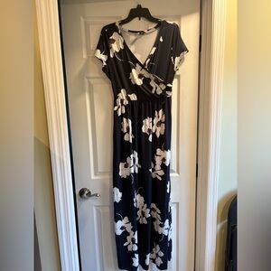 Elegant Floral Wrap Dress in Navy and White